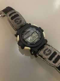 Casio G-shock DW-9100 Riseman