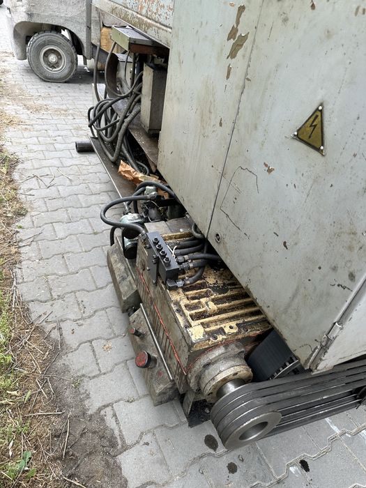 Токарный станок фТ-11Ф1