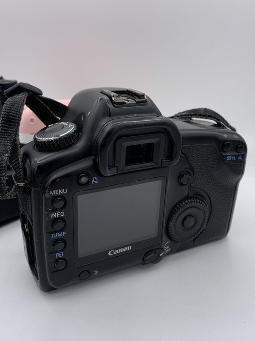 Дзеркальний фотоапарат Canon EOS 5D Body