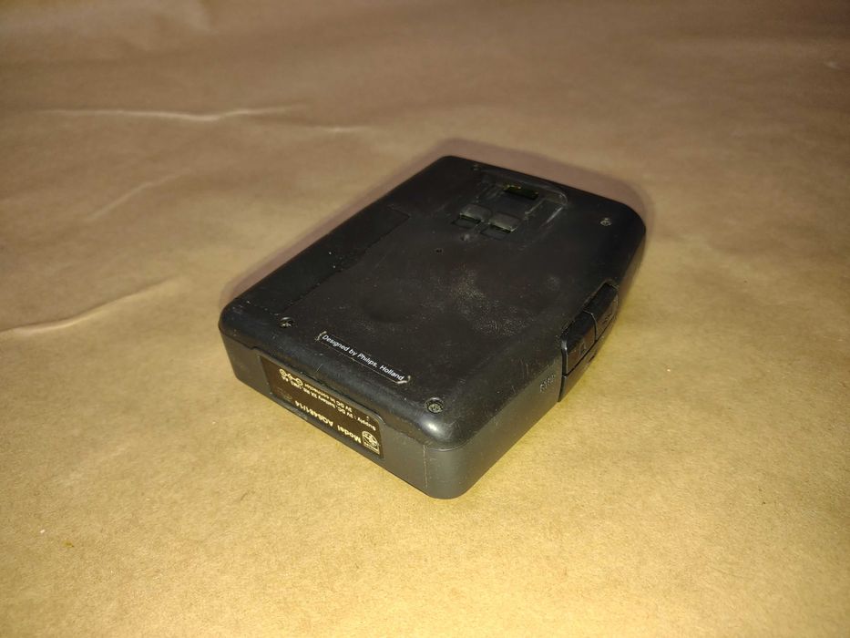 Walkman Philips AQ-6481