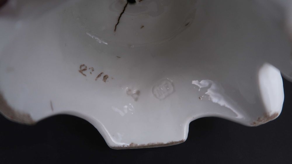 Escultura Vieux Paris - Virgem Maria com o Menino jesus - 31.5 cm