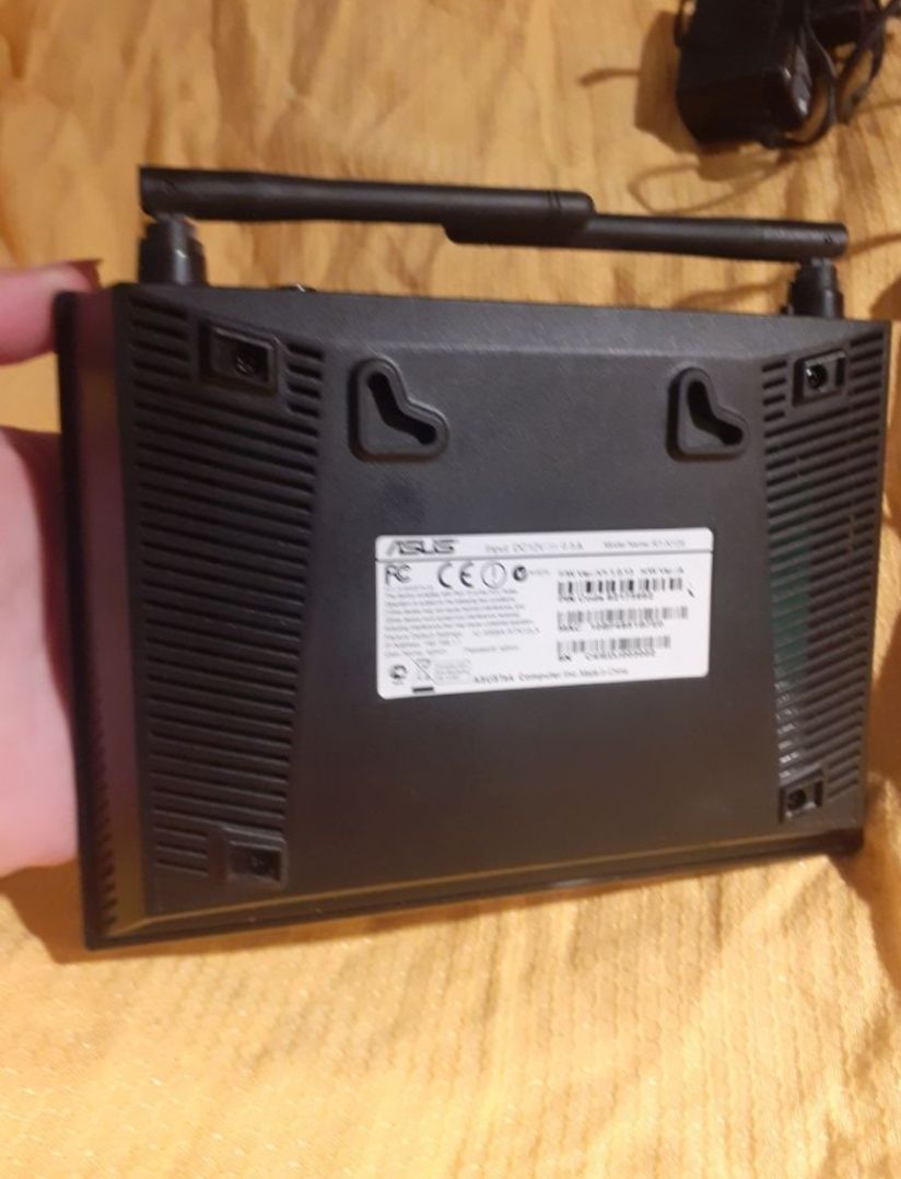 Маршрутизатор роутер Asus RT-N12E