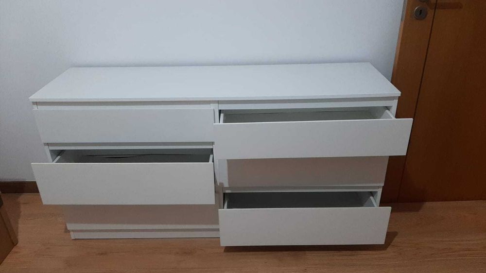 Quarto Cama/colchão + cômoda