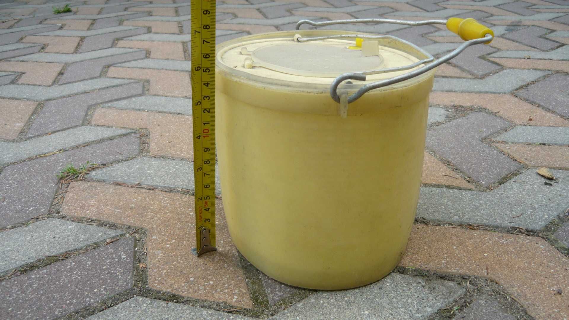 Sadzyk wiaderko na ryby plastikowe siatka na żywca