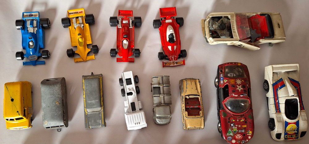 Carrinhos antigos - VÁRIOS - anos 50