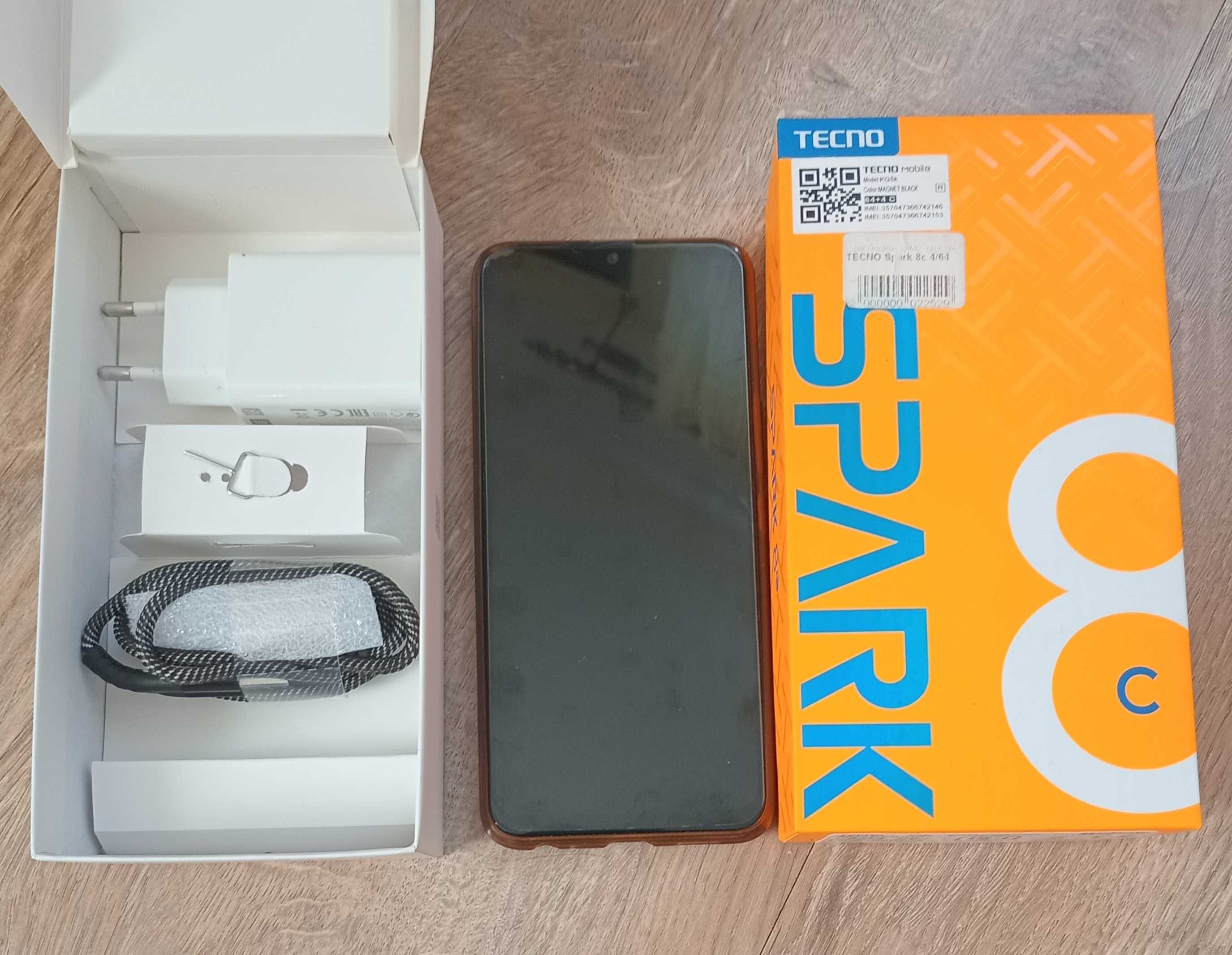 Продам TECNO SPARK 8c дуже гарний стан.