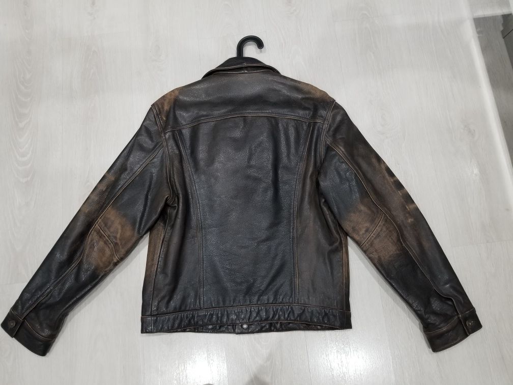 Blusão Zara 100/° pele como novo