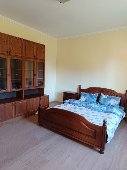 Подобова оренда будинку