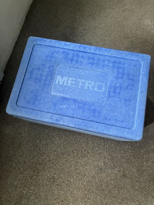 Caixa térmica METRO