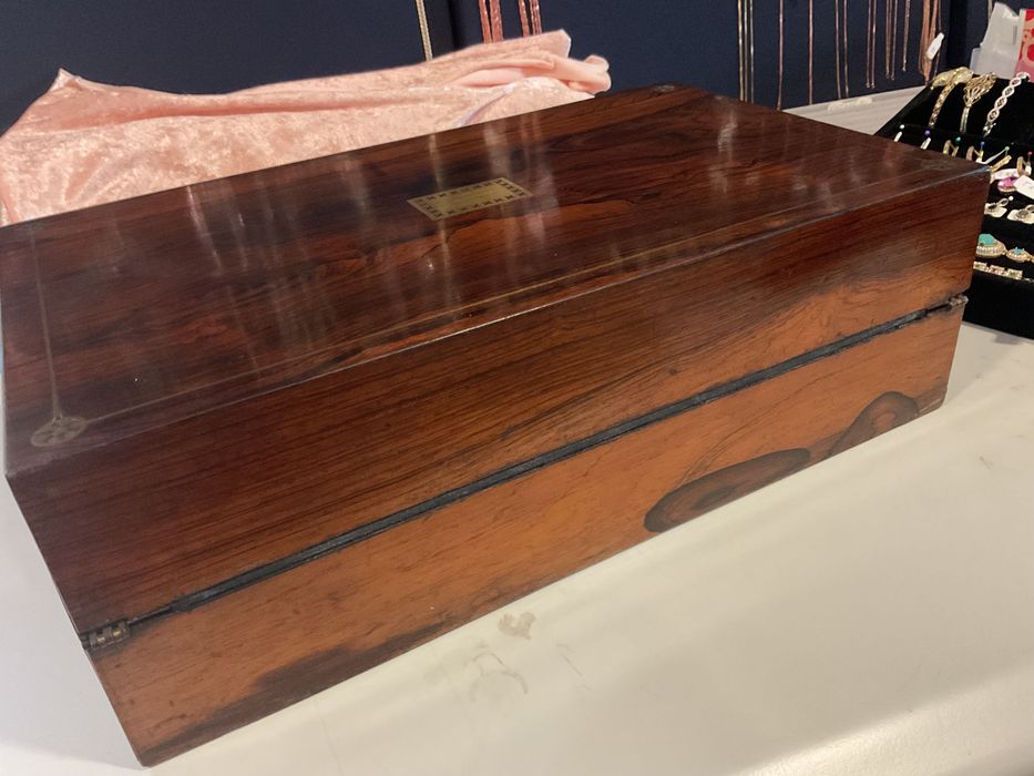 Caixa escritório inglês com 41x24x13 cm