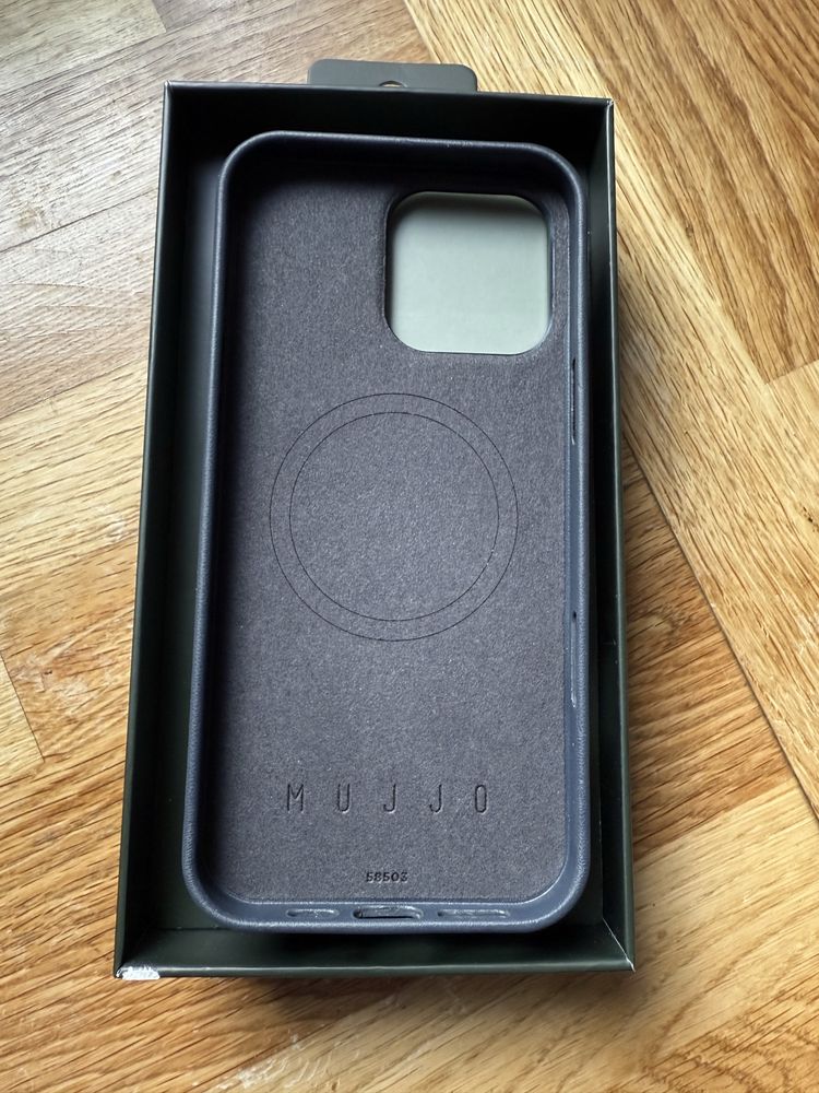 Etui MUJJO Full Leather Case do Iphone 16 Pro MAX kolor Steel Blue