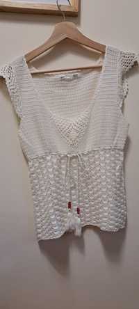 Blusa em crochet branca