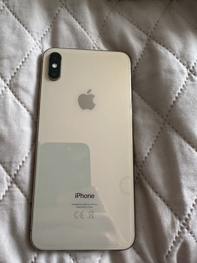 Iphone xs max 64