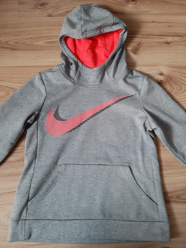 Bluza Nike L 40 pasuje na M 38 jak nowa