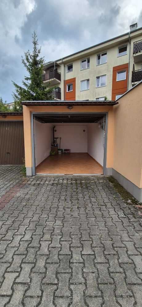 Sprzedam garaż murowany w Rumi Janowie