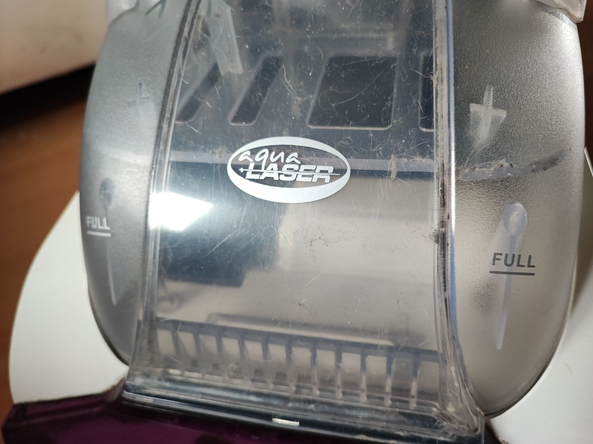Odkurzacz piorący Aqua Laser VC9387 z Mango