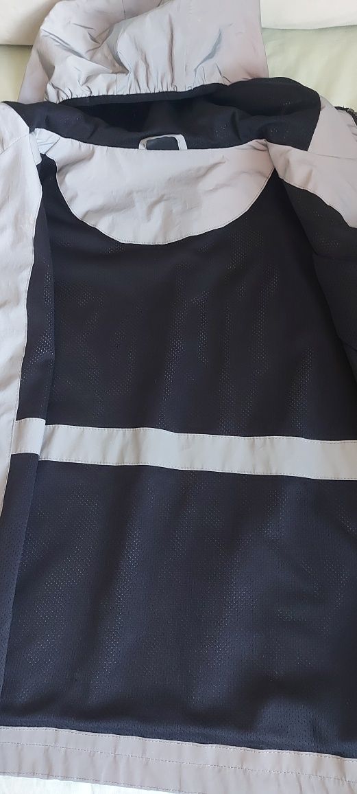 Kurtka 4f odblaskowa 146 przejściowa unisex