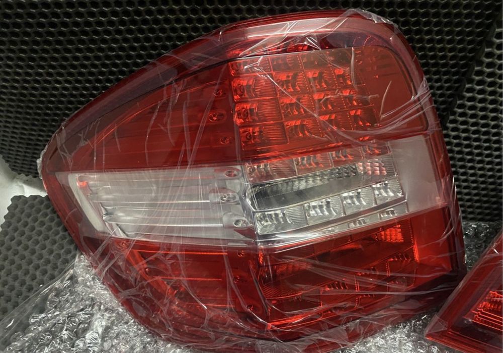 Фонари задние фары Mercedes ML W164 рестайлинг LED Grand Edition