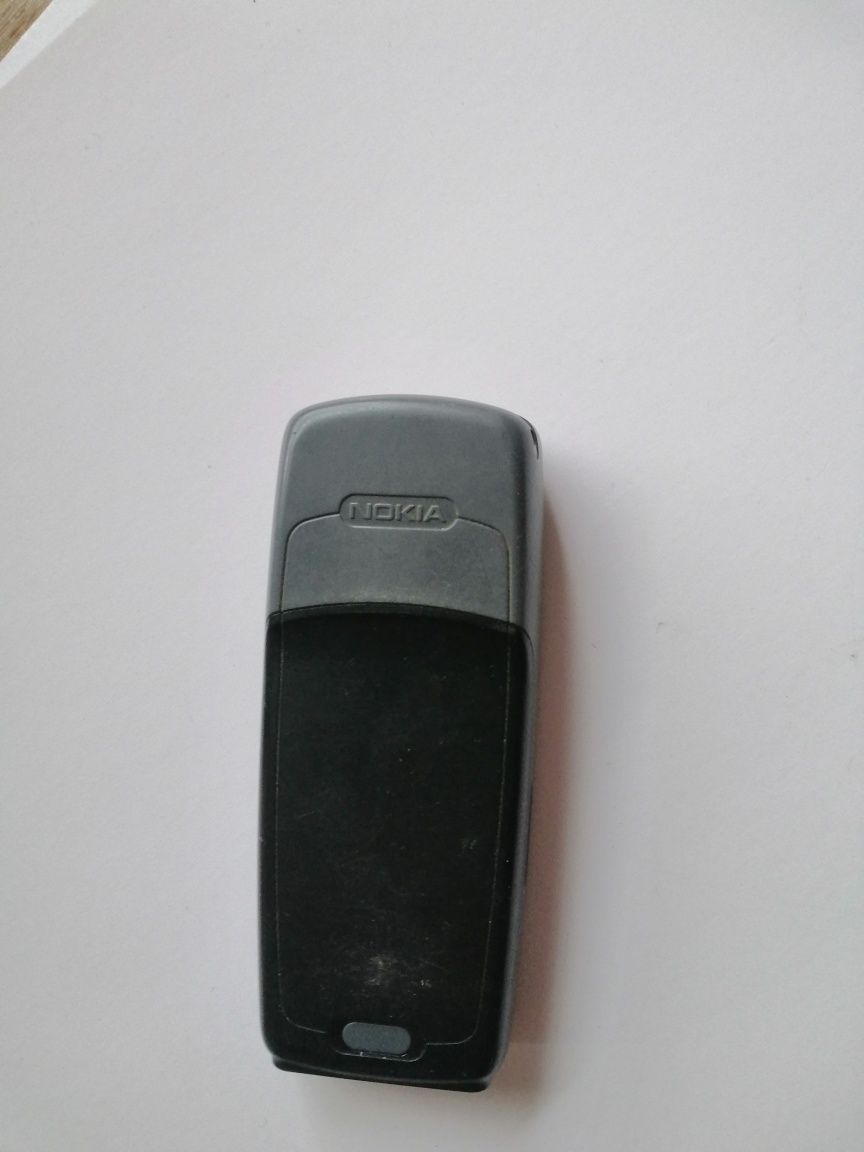 Телефон Nokia 661X