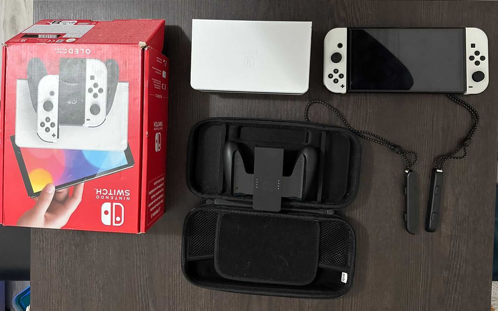 Nintendo Switch OLED Branco Desbloqueado (Método Kamikaze)