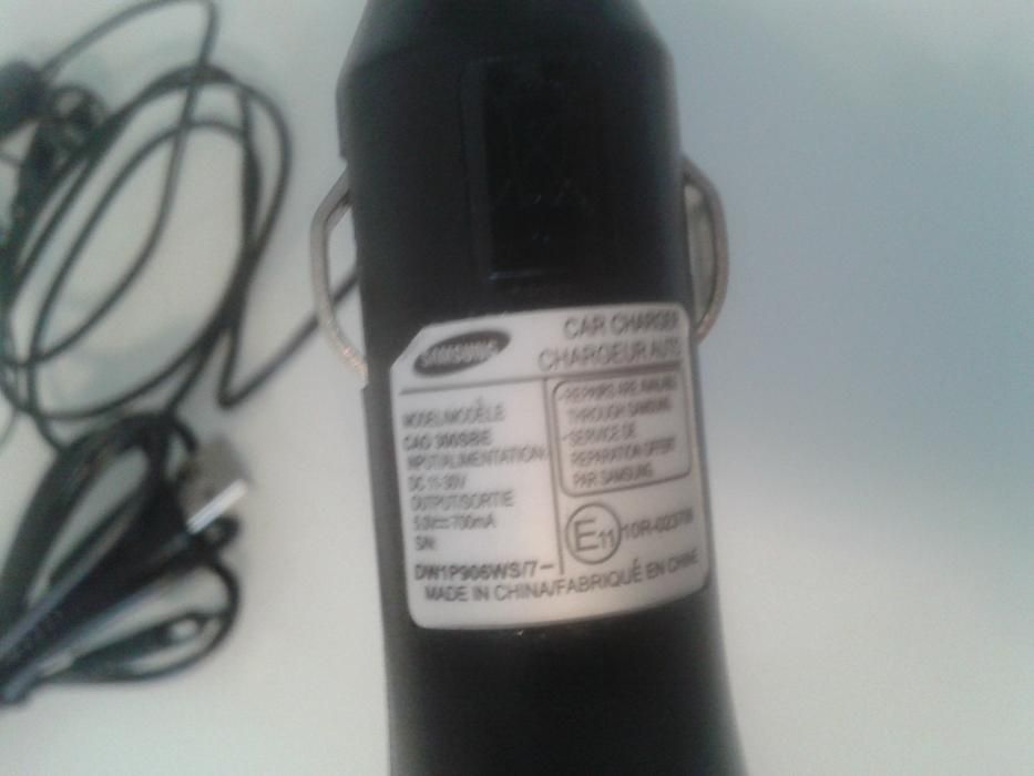 Samsung ładowarka samochodowa, słuchawki, kabel USB