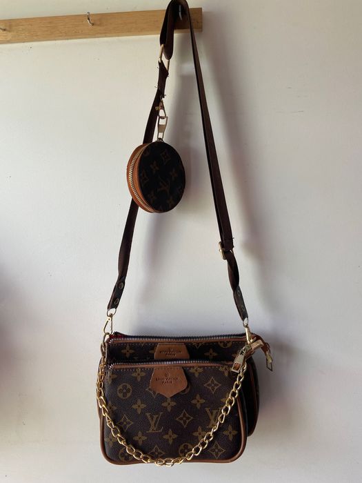 Mala castanha, pochete, nova