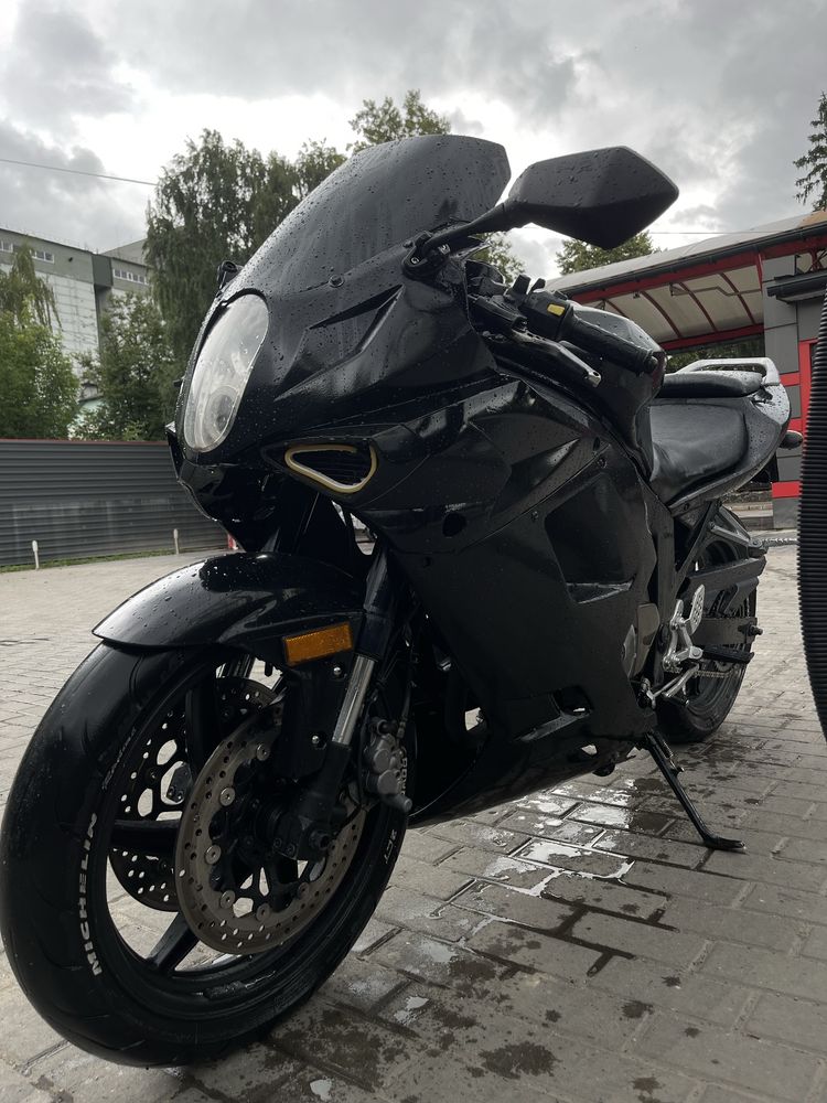 Hyosung GT250R обмін !срочно!