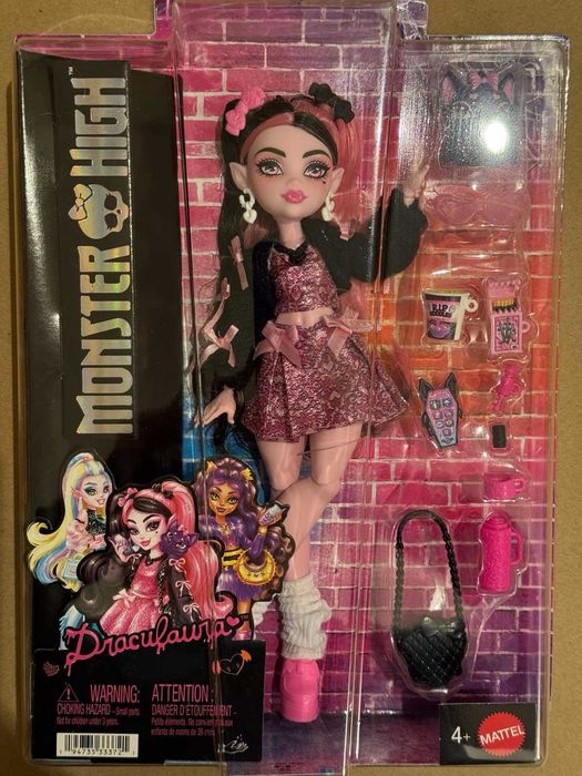 Монстер Хай Дракулаура Лагуна Блю Джинафайр Шафа Gore-geous Oasis