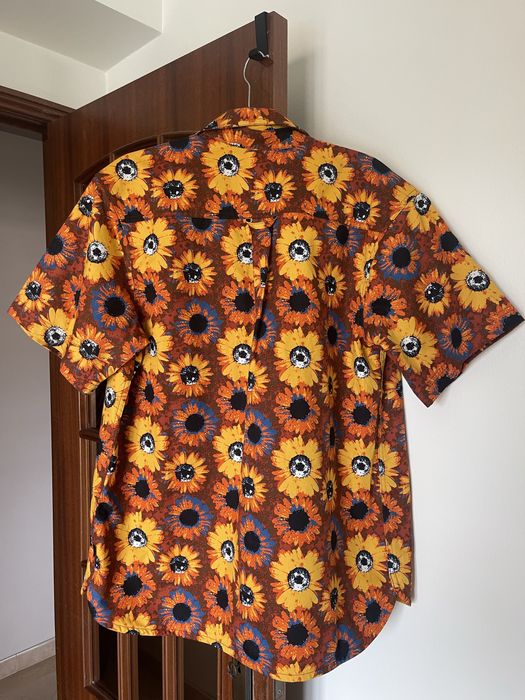Camisa Nike padrão floral