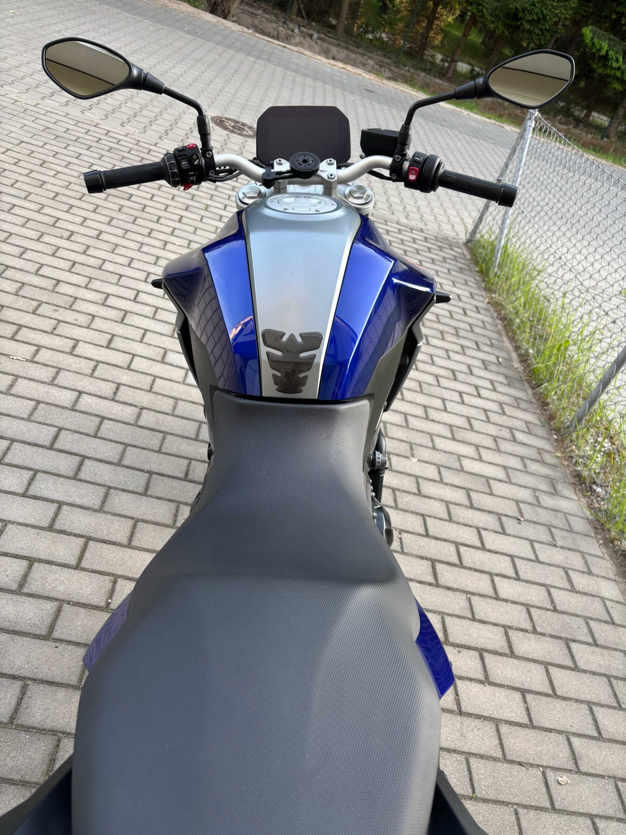 BMW F 900 R 2021 LED, ESA, DTC, ABS Pro, Quickshifter, 13 700 km, PL!