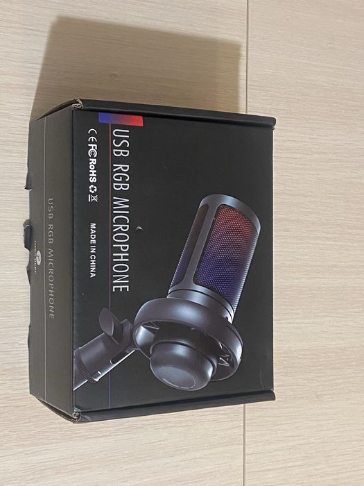 Мікрофон , в гарному стані з підсвіткою