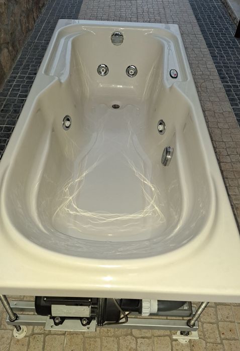 Banheira Hidromassagem System- pool  // Nova  redução de preço