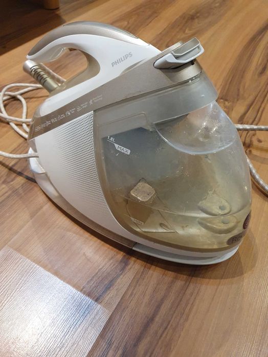 Generator pary Philips Perfect Care Elite Silence - ZAWIESZONE