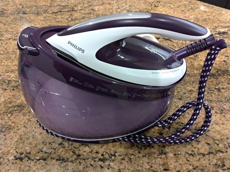 Ferro com Caldeira Philips