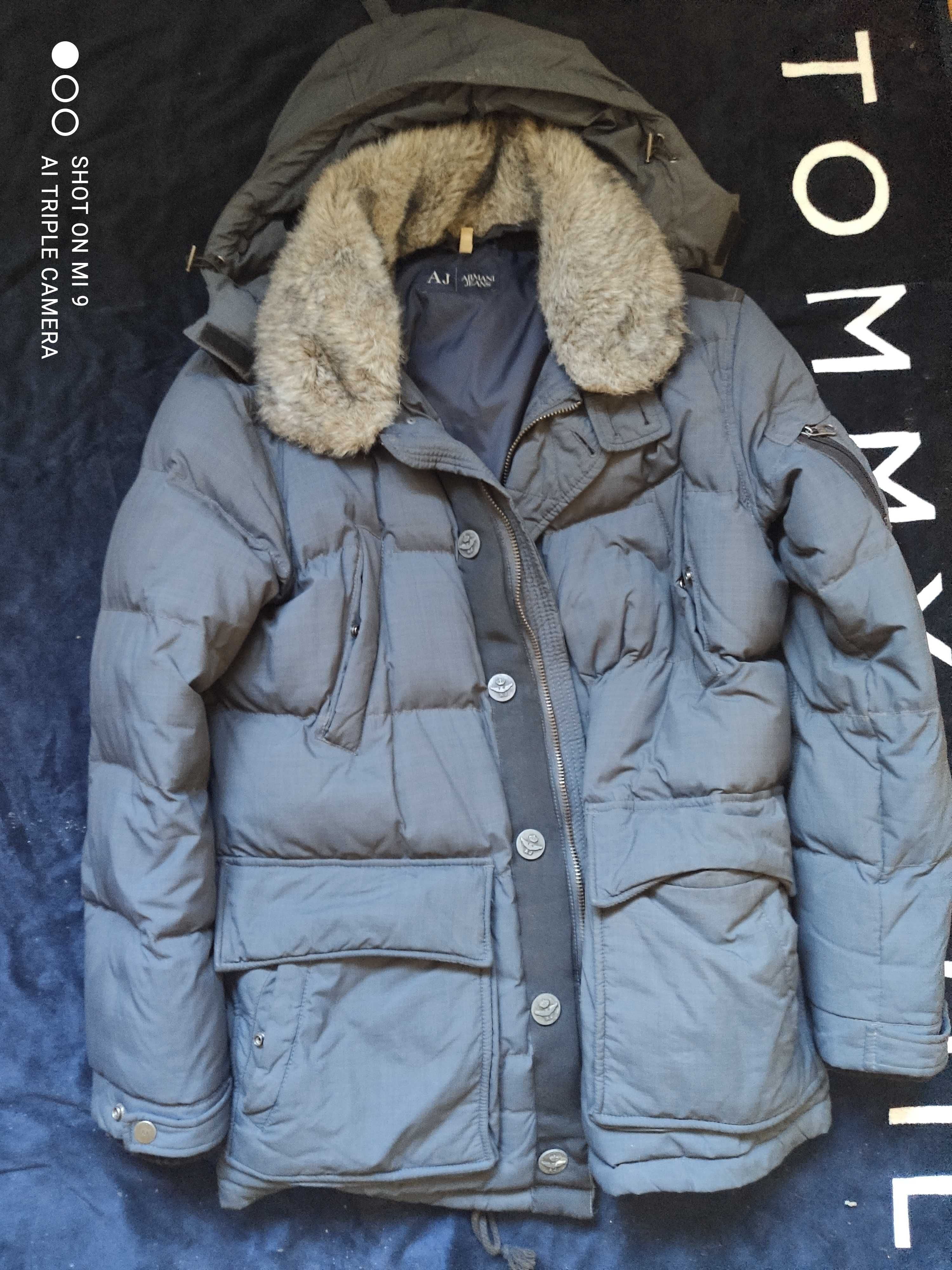 Zimowa kurtka puchowa Armani Jeans rozm. 52 (L/XL)