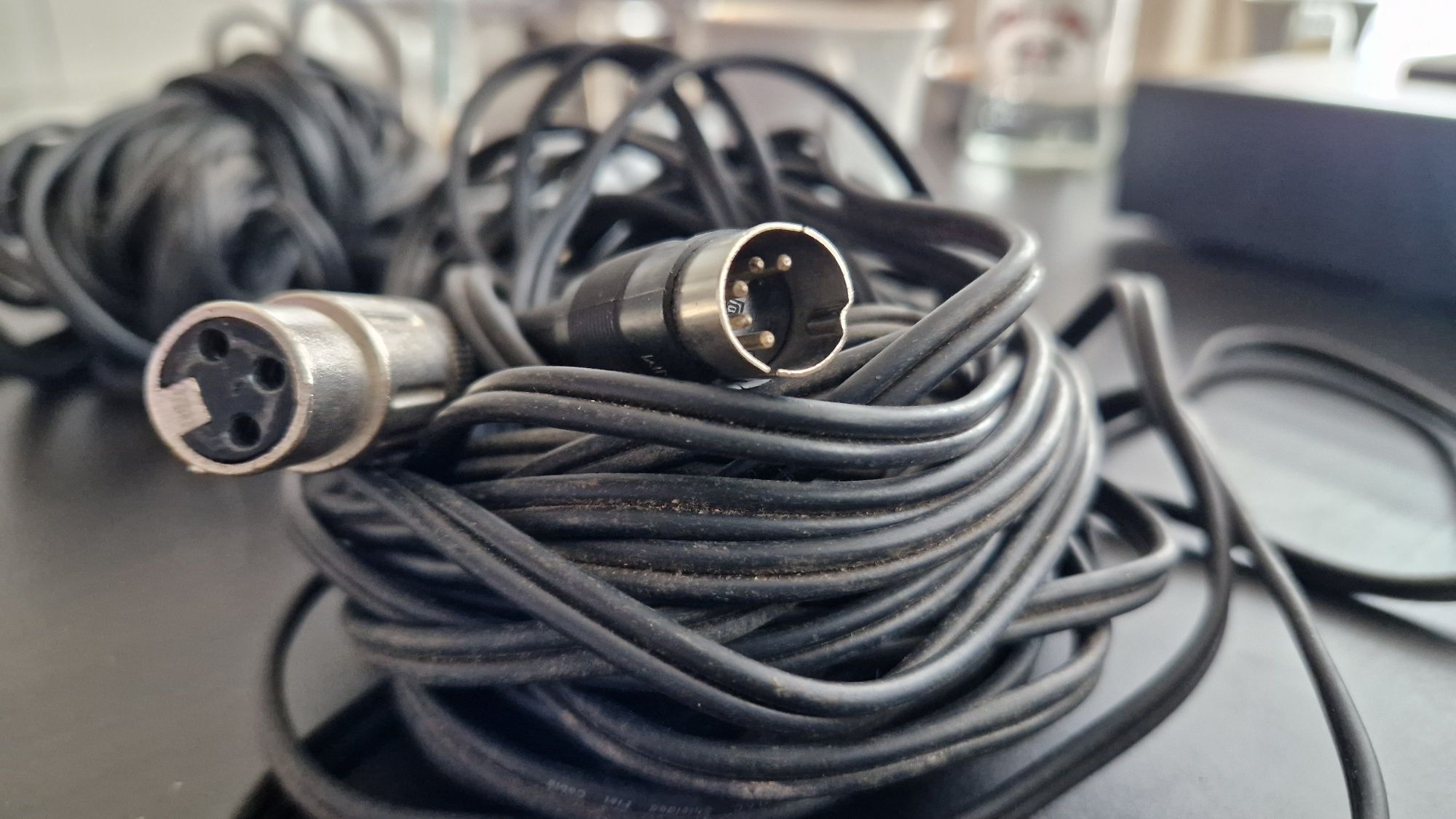 Przewód kabel mikrofonowy XLR i DIN 5