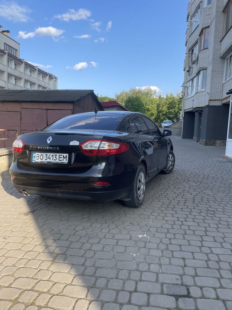 Renault fluence 2011