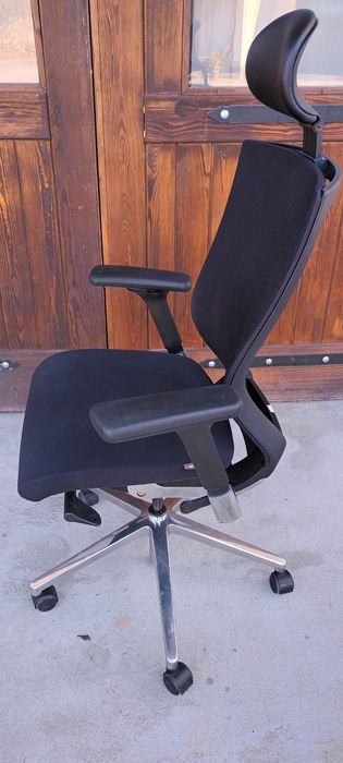 Fotel biurowy FURSYS SIDIZ T50N