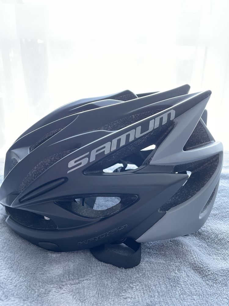 Kask rowerowy Kross Samum