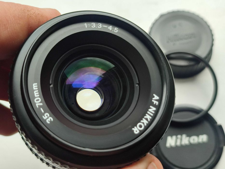 Об'єктив Nikon AF Nikkor 35-70mm f/3.3-4.5 mkII