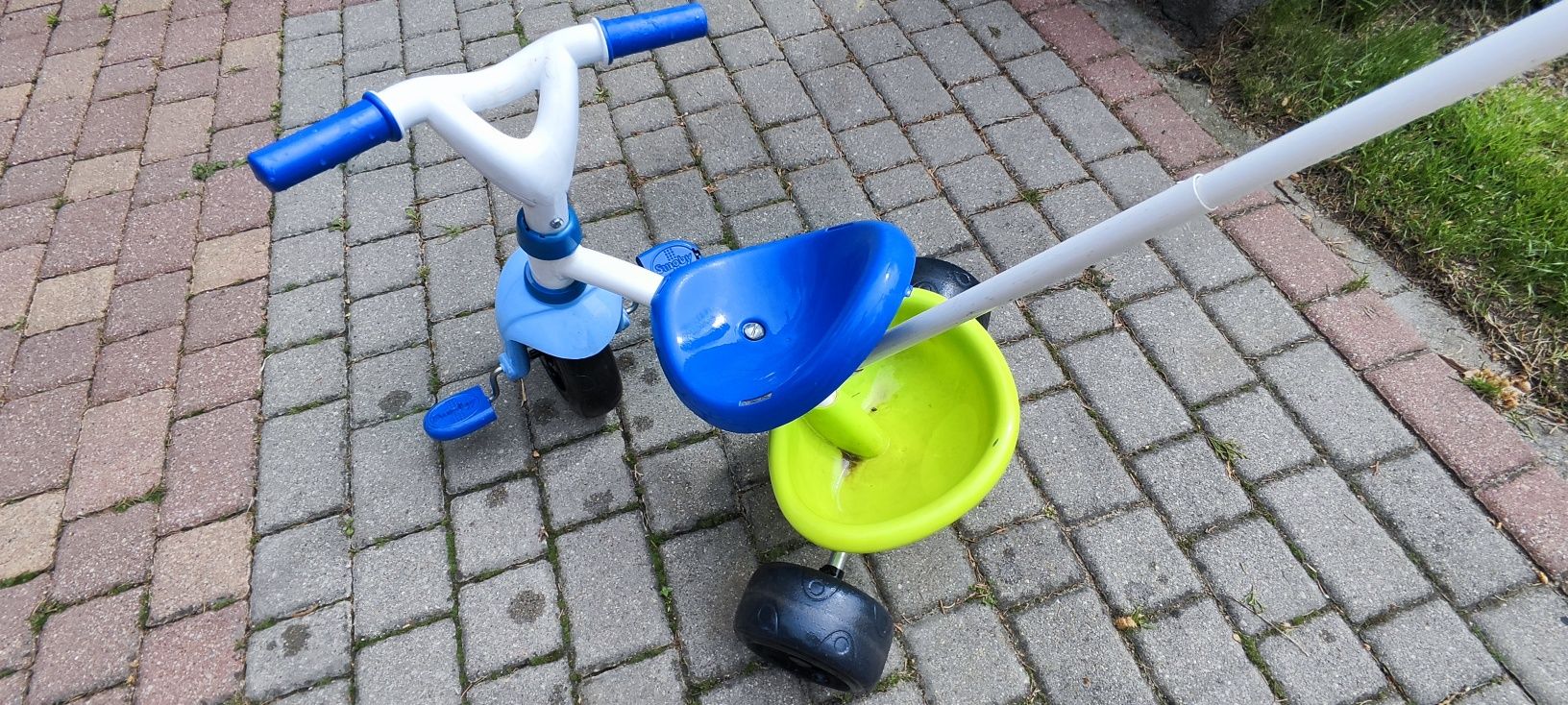 Rowerek dziecięcy trójkołowy smoby