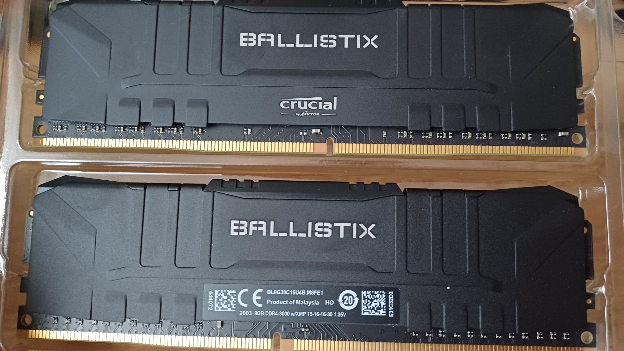Pamięci RAM Crucial Ballistix 2×8GB DDR4 3000MHz