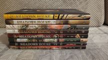 Shadows house tomy 1-8