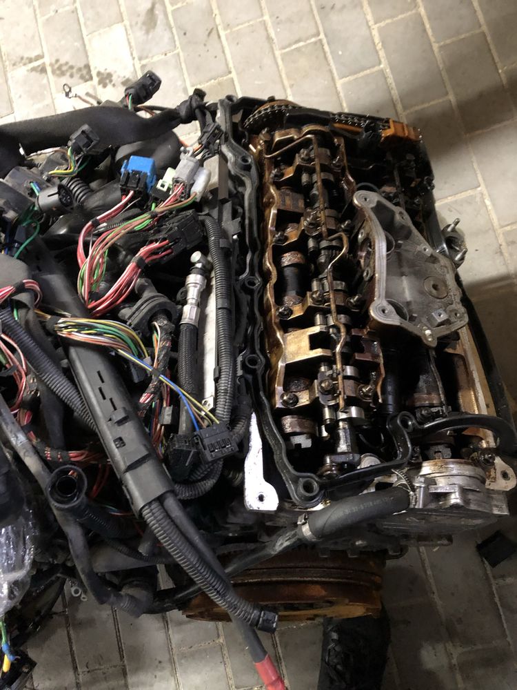 ГБЦ Блок Vanos Ванос Колінвал Вал Valvetronik N42 N46 BMW E90 E46 E87
