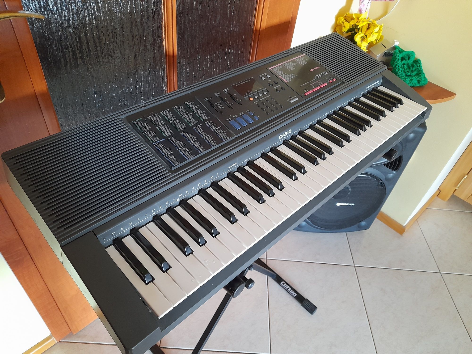 Keyboard Casio ctk 550 z dynamiczną klawiaturą