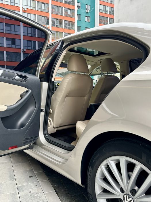 Volkswagen Jetta 2.5 SEL Premium Avtomat!