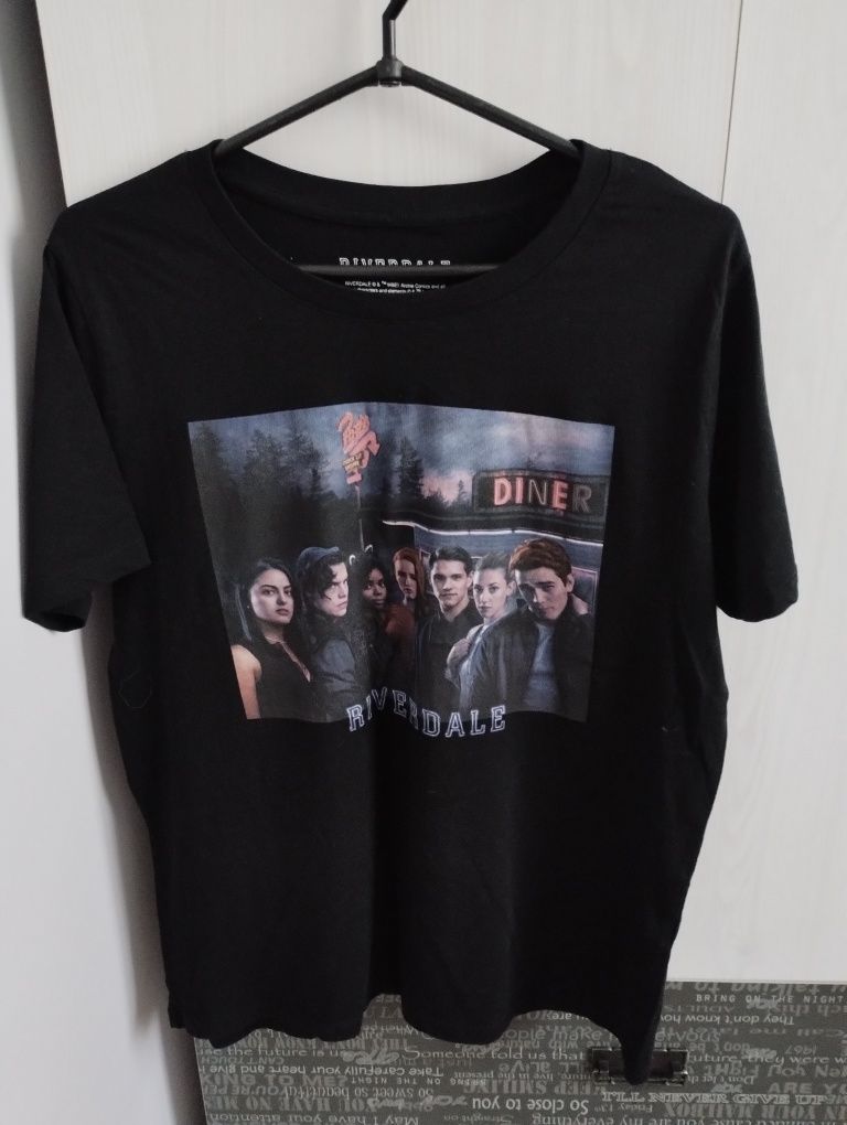 T-shirt koszulka czarna z nadrukiem Riverdale