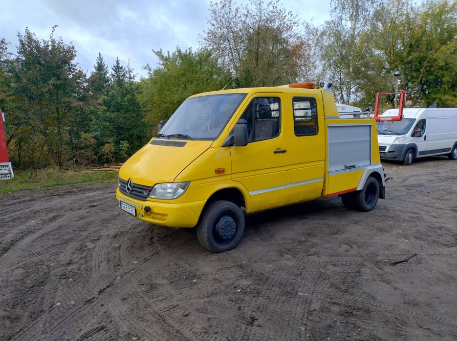 Mercedes sprinter 4x4 Holownik Pomoc Drogowa