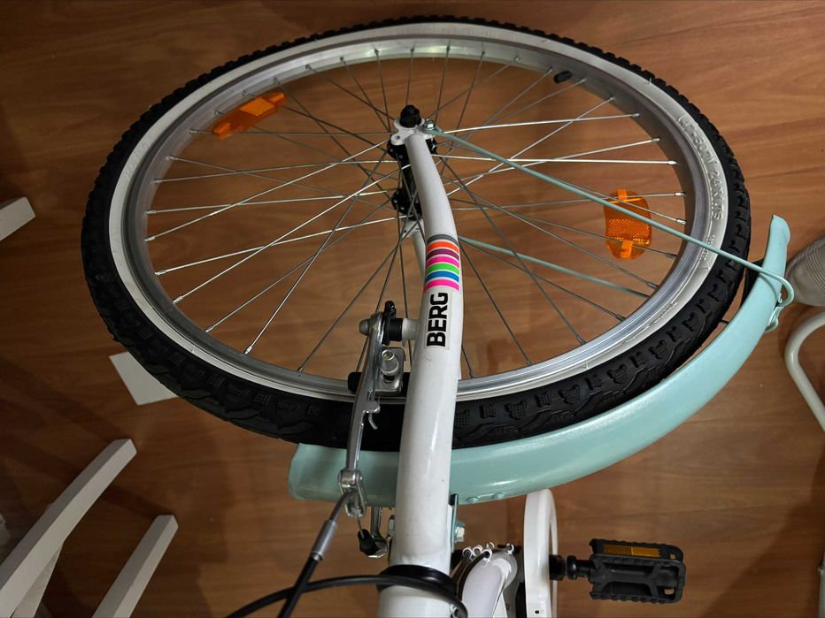 Bicicleta berg verde menta