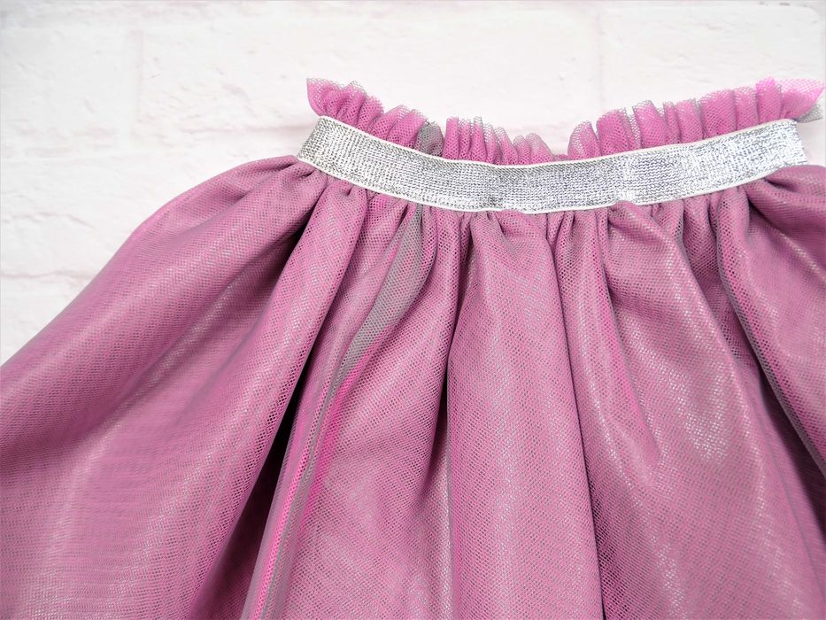 Nowa!Spódniczka z srebną gumką Polska92,98,104,110,116,122,134,140,146